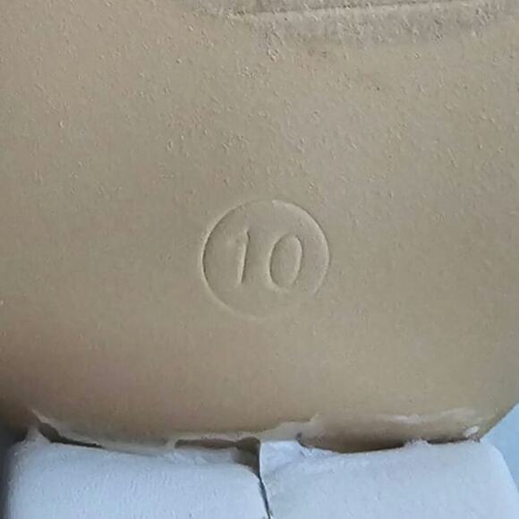 Vigo Fiore White Boot - Picture 3 of 5